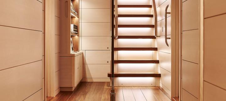 sailing charter holiday 3 v3