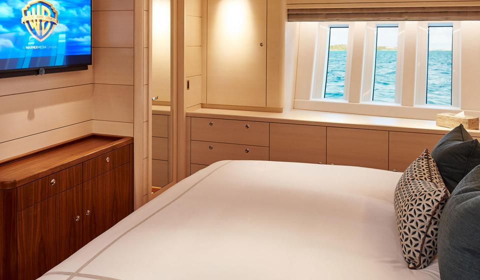 sailing charter holiday 6 v3