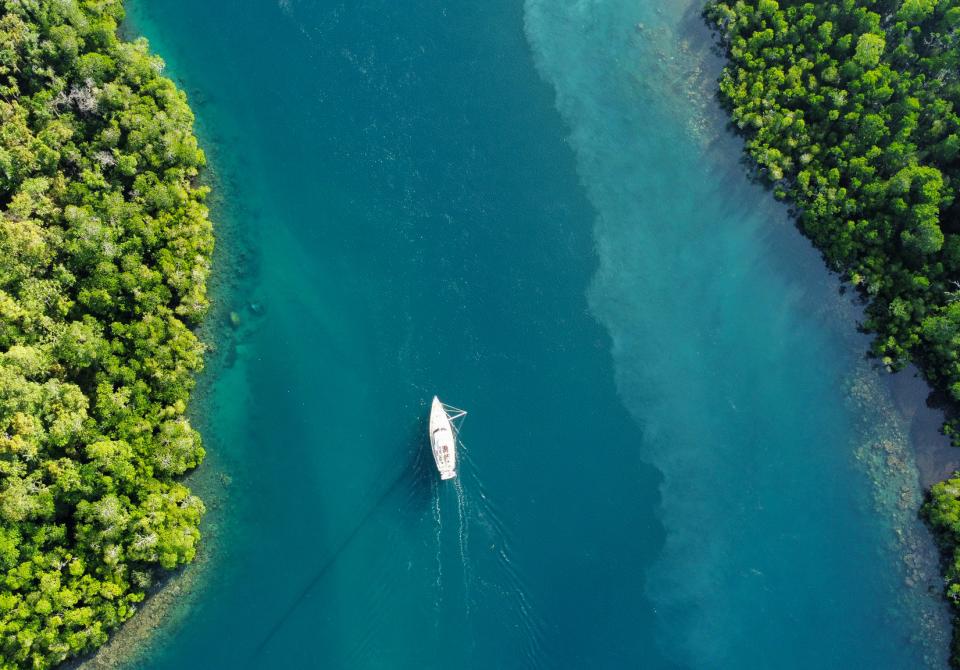 oyster 62 uhuru solomon islands 2