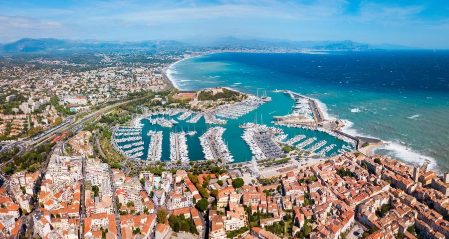 Cannes Boat Show 2023 Oyster Yachts