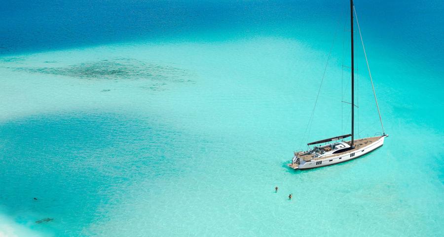 Oyster 745 super shallow draft centreboard keel