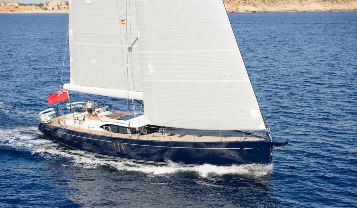 Luxury sailing charter 5