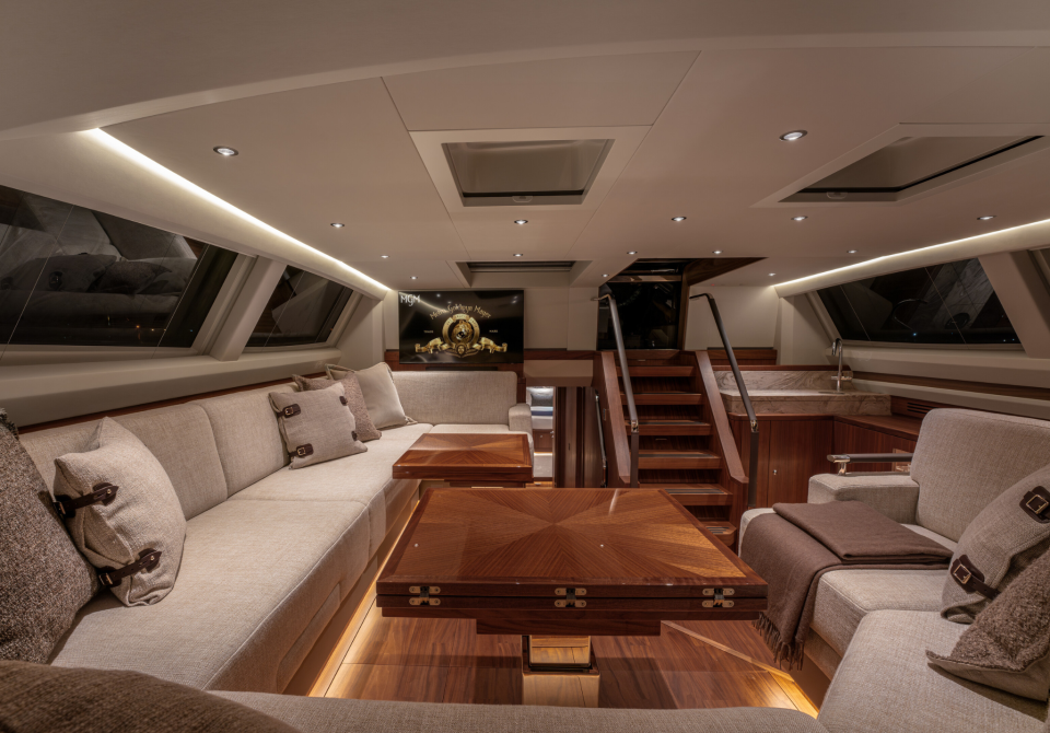 Oyster 885SII Satori II Interior Saloon