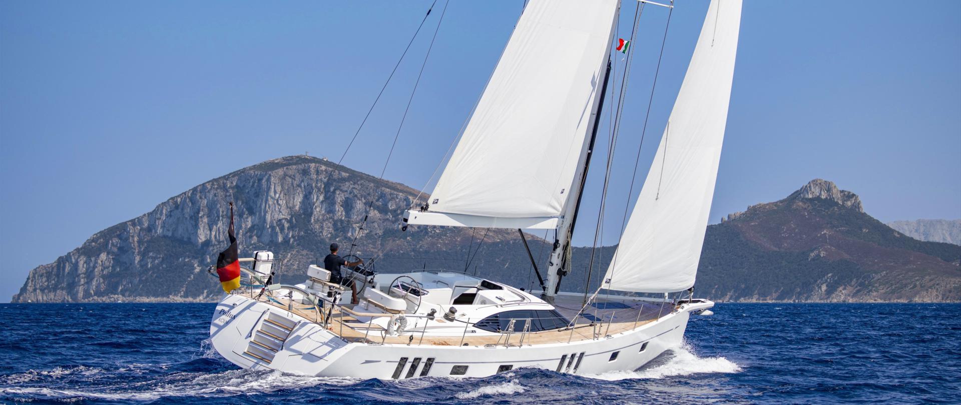 565 sailing sardinia m v2