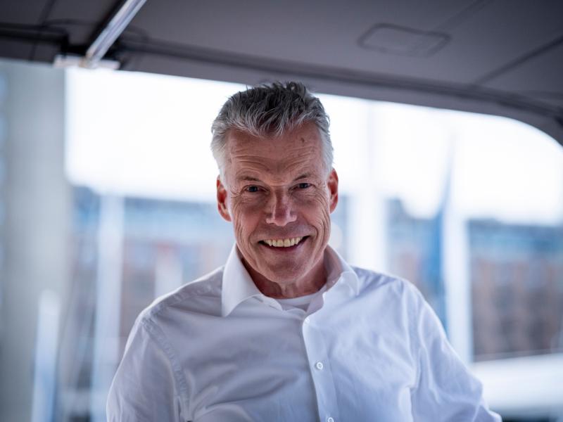 From Rolls Royce to steering Oyster Yachts strategies Torsten Mueller Oetvoes 1