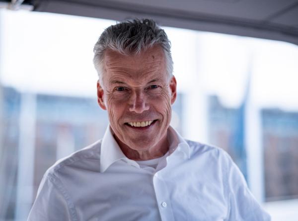 From Rolls Royce to steering Oyster Yachts strategies Torsten Müller-Ötvös