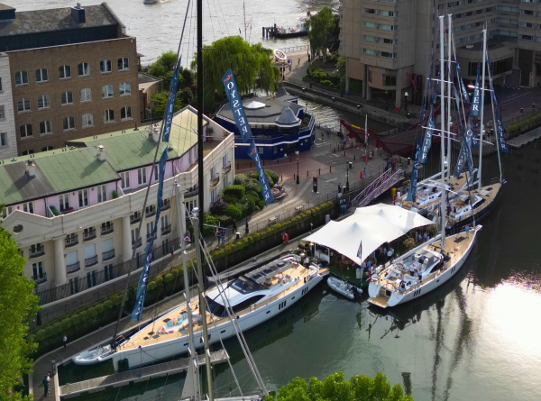 Oyster London Private View Announcements