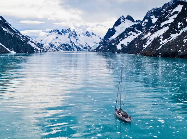 Oyster Yachts partners with Shackleton clothing on board Oyster 885 Firebird for South Georgia Expedition