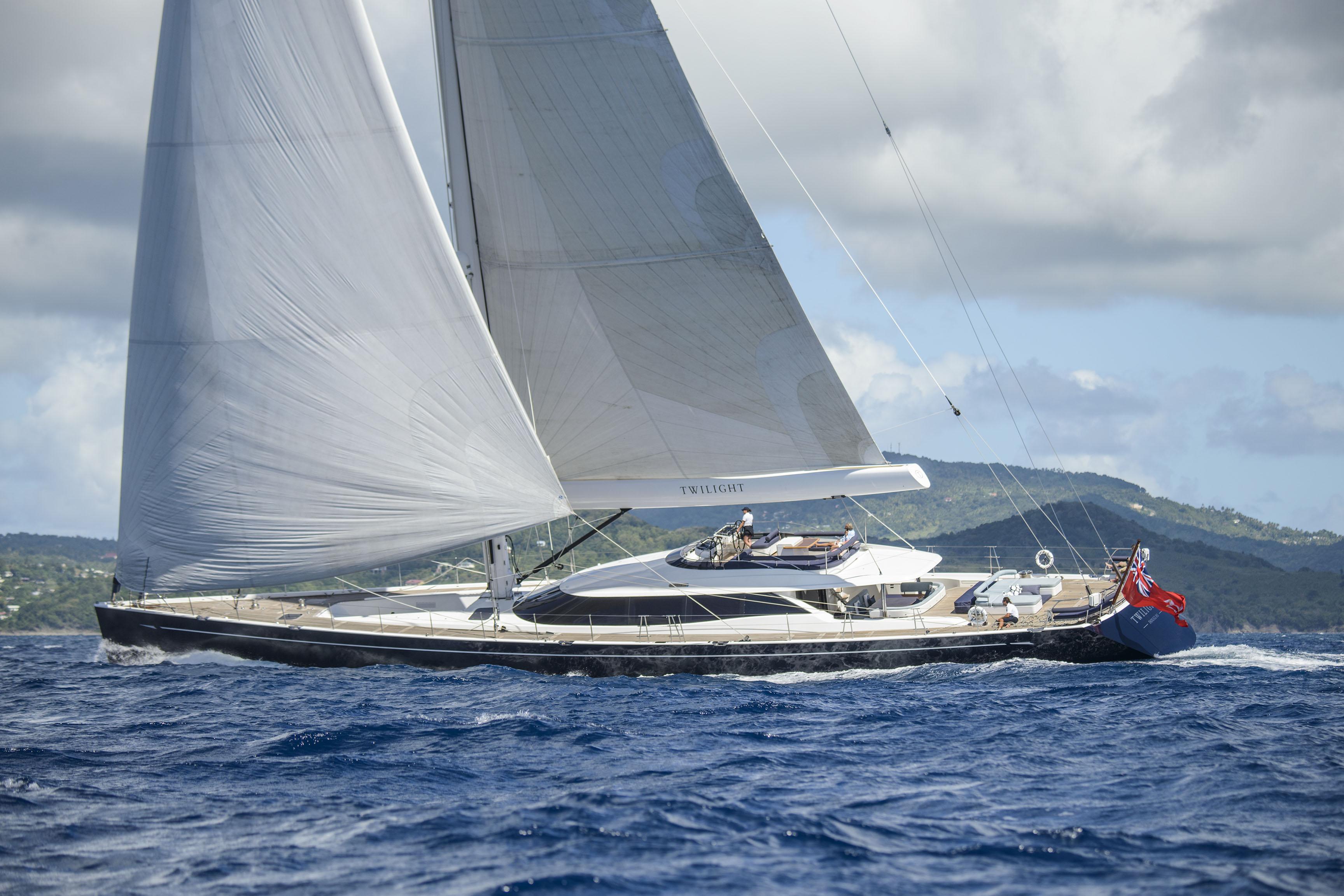 125 foot sailing yacht