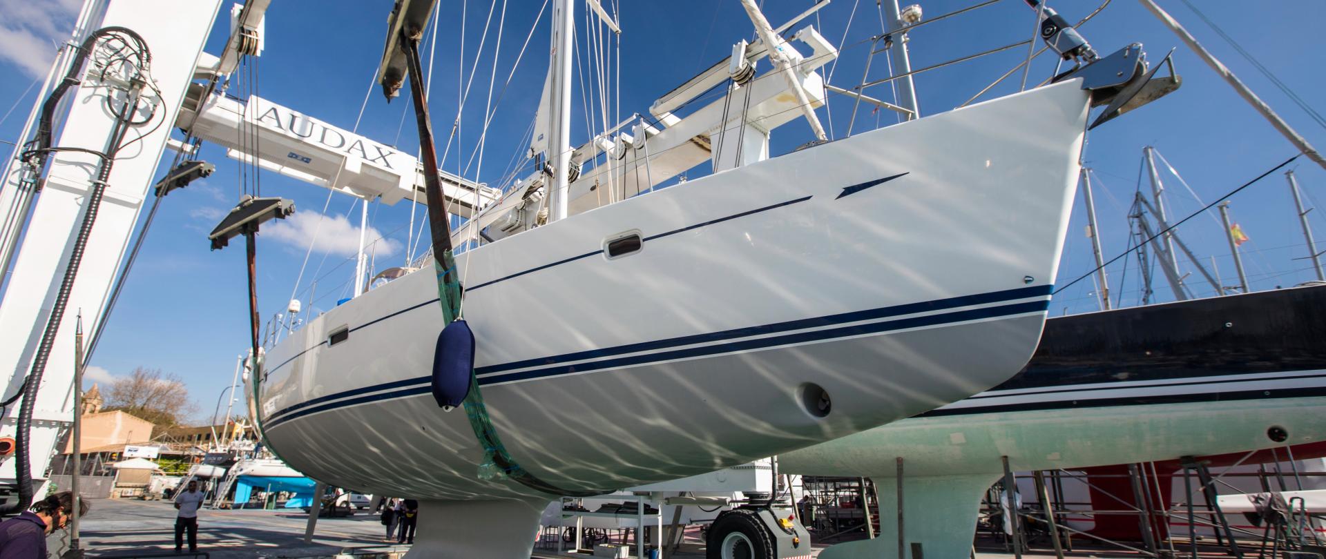 Oyster Yacht Refurbishment Haul Out