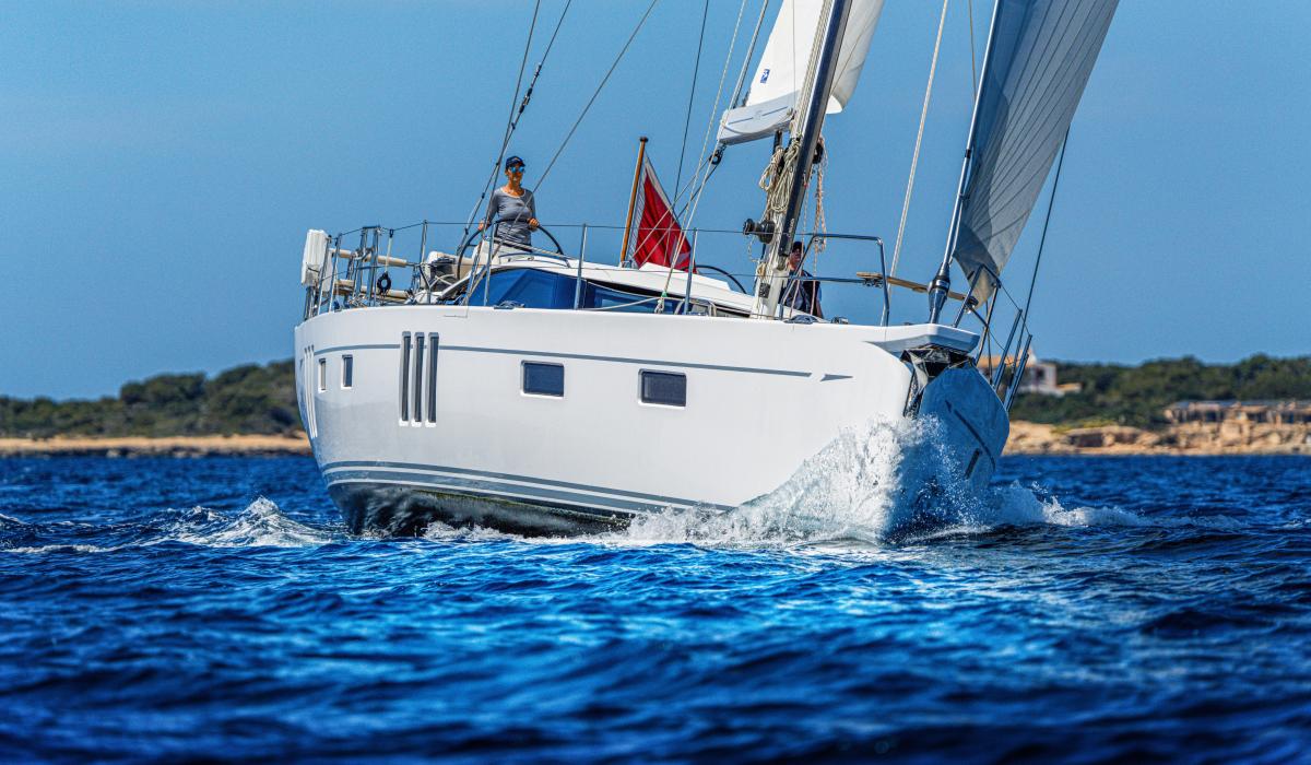  Oyster 595 Series II 60 foot sailing yacht sailing at sea