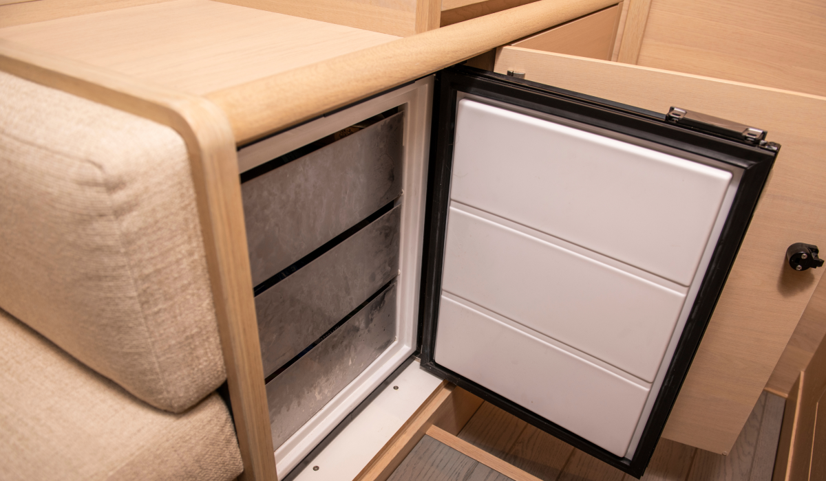 Oyster 495 50 Foot Sailing Yacht Highlights 19