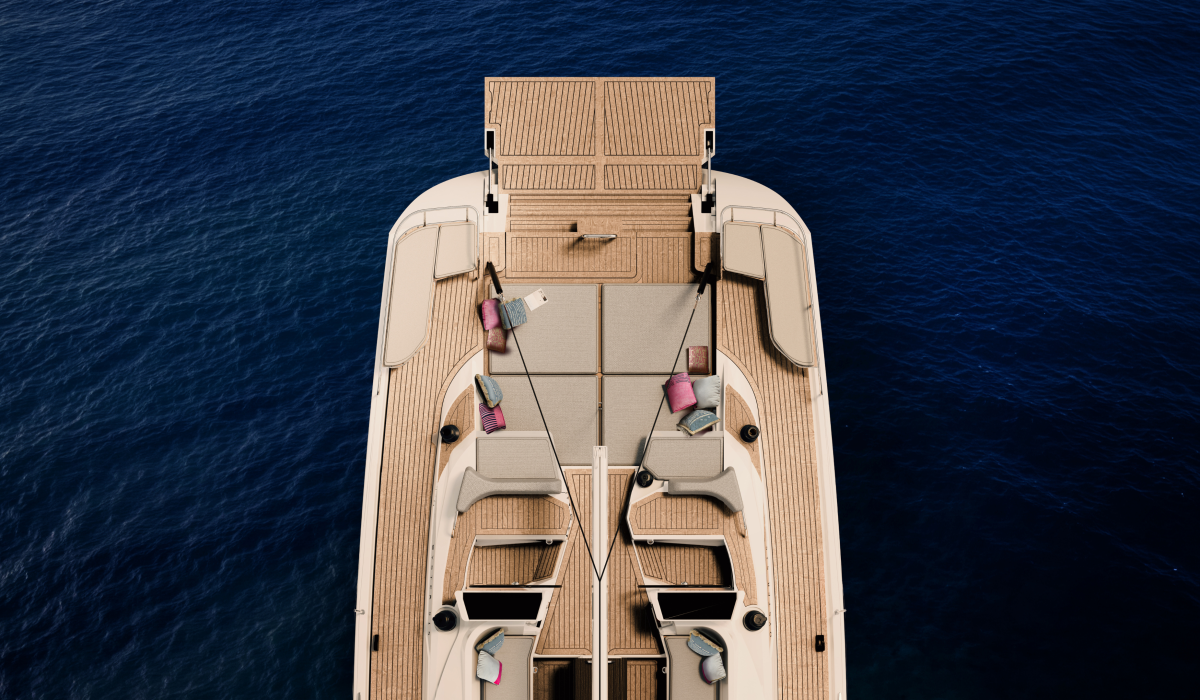 Oyster 515 50 Foot Bluewater Sailing Yacht Larger Bathing Platform
