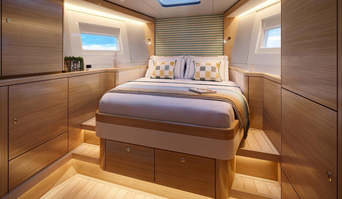 Oyster 565SII Interior Oak Wood Choice 6