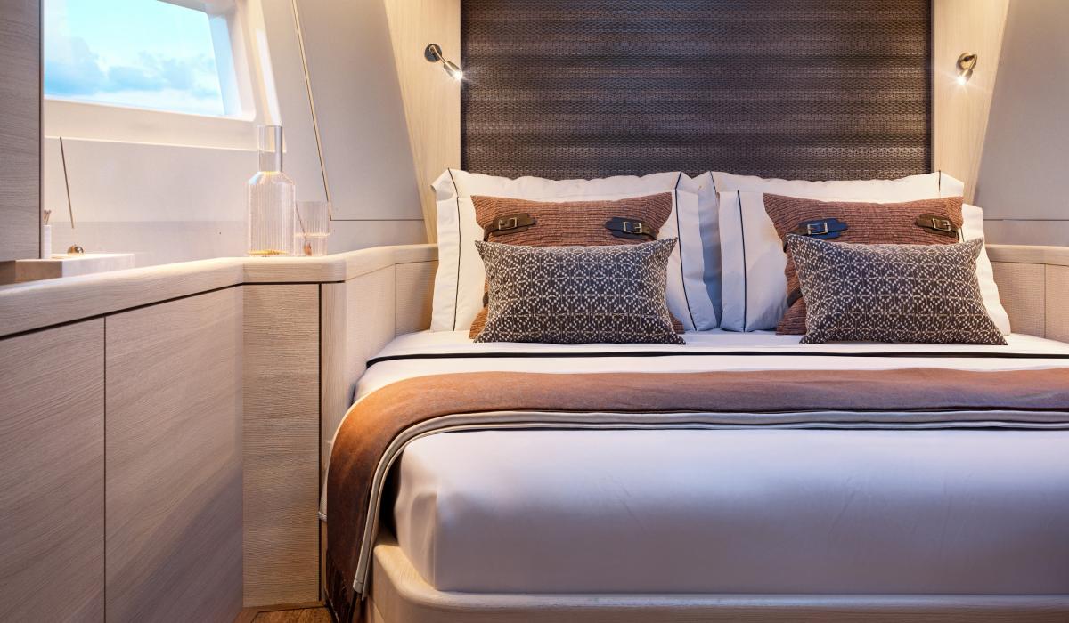 Oyster 565SII Silver Oak Interior Images 6 v2