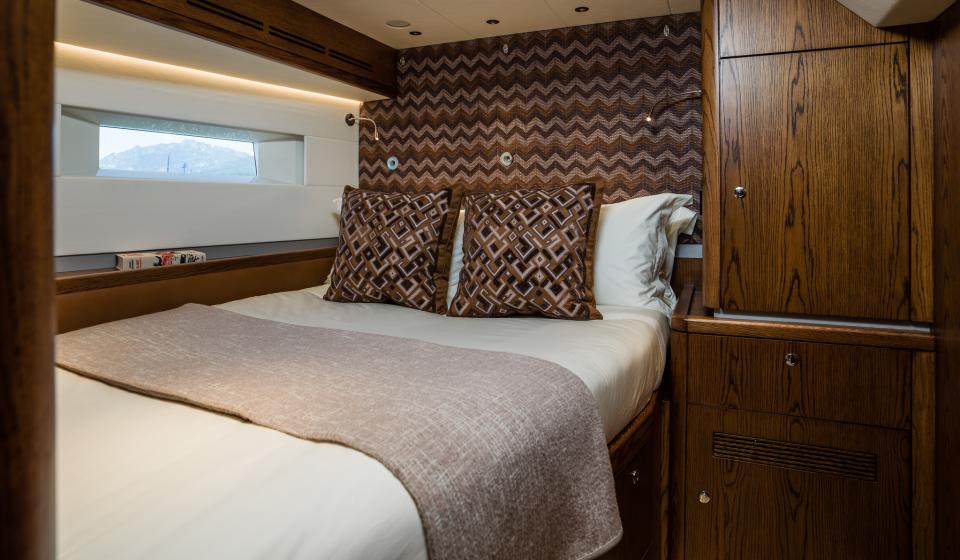 Oyster 885 90 Foot Sailing Yacht Interior Oak Walnut Finish Guest Cabin 2