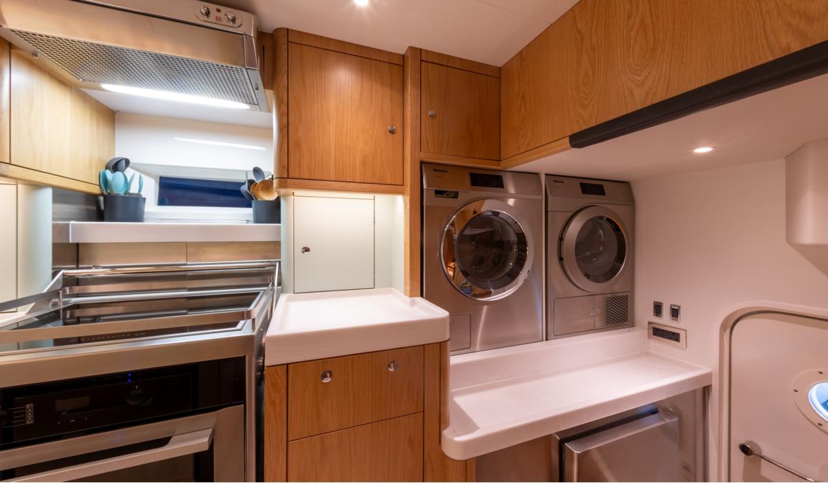 Oyster 885 Series II 90 Foot Luxury Sailing Yacht For Sale Images 34