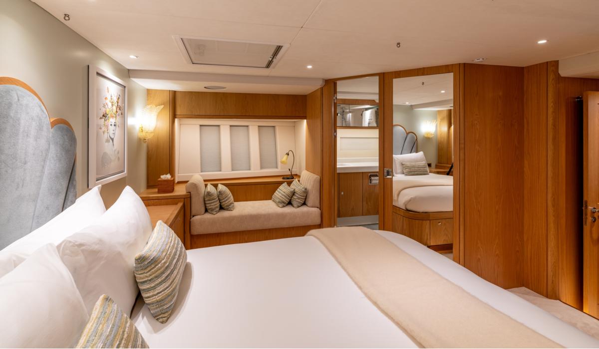 Oyster 885 Series II 90 Foot Luxury Sailing Yacht For Sale Images 41