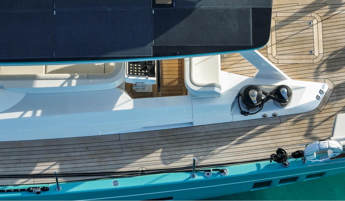 Oyster 885 Series II 90 Foot Luxury Sailing Yacht For Sale Images 44