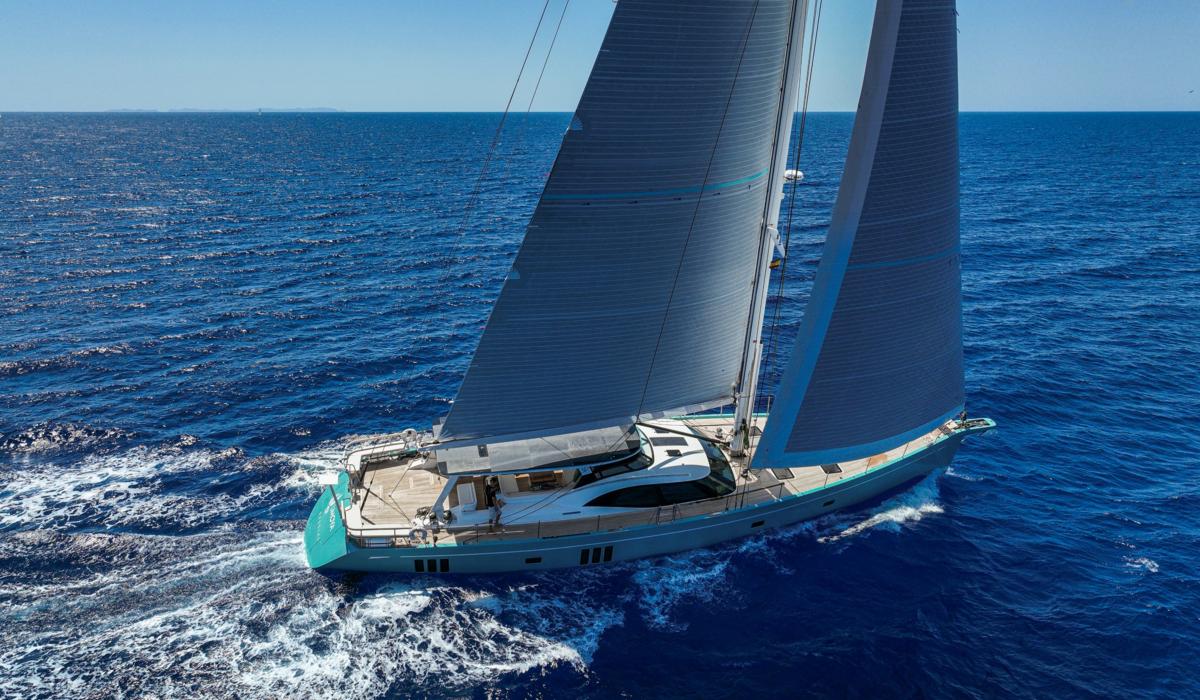 Oyster 885 Series II 90 Foot Luxury Sailing Yacht For Sale Images 5
