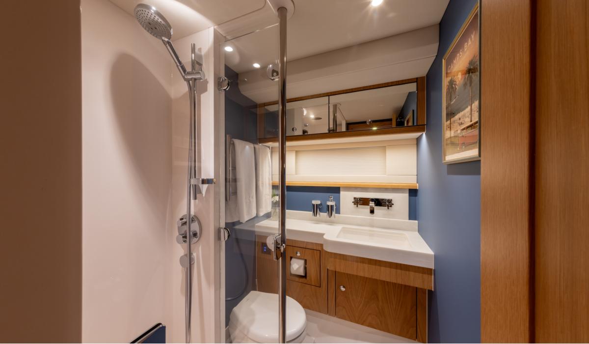 Oyster 885 Series II 90 Foot Luxury Sailing Yacht For Sale Images 64