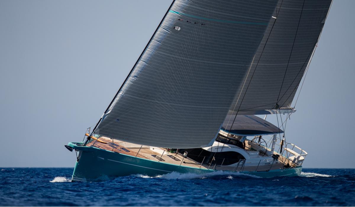 Oyster 885 Series II 90 Foot Luxury Sailing Yacht For Sale Images 9