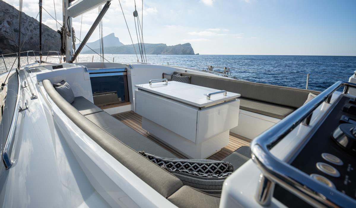 Oyster Yachts Oyster 745 Kalia Cockpit