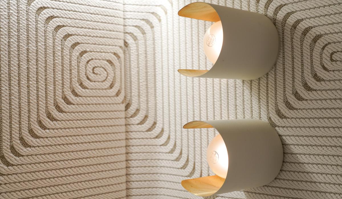 Oyster Yachts Oyster 745 Kalia Interior Lamp Details