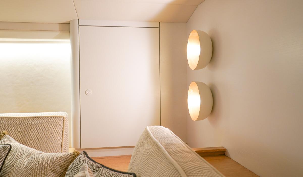 Oyster Yachts Oyster 745 Kalia Interior Saloon Lamps