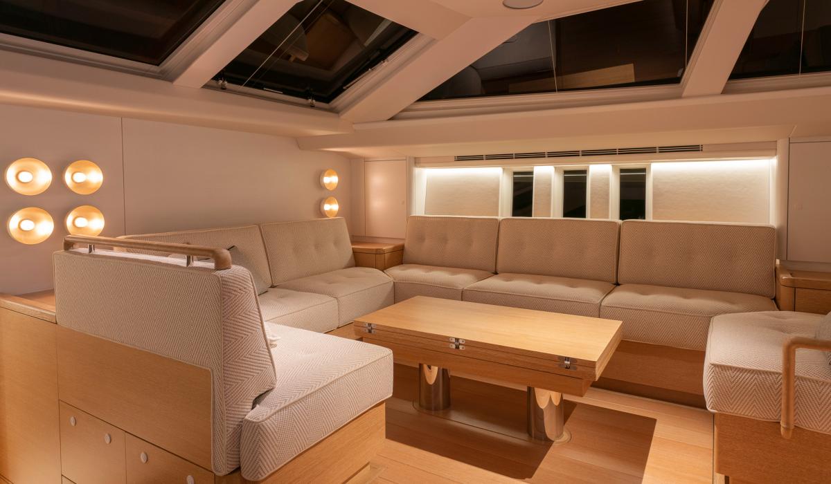Oyster Yachts Oyster 745 Kalia Interior Saloon Table Wood