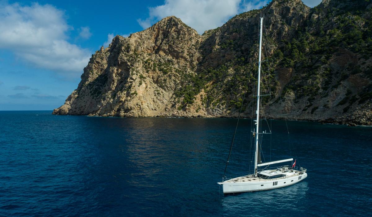 Oyster Yachts Oyster 745 Kalia Luxury 75 Foot Sailing Yacht At Anchor