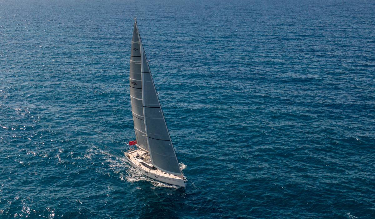 Oyster Yachts Oyster 745 Pitanga 75 Foot Luxury Bluewater Sailing Yacht