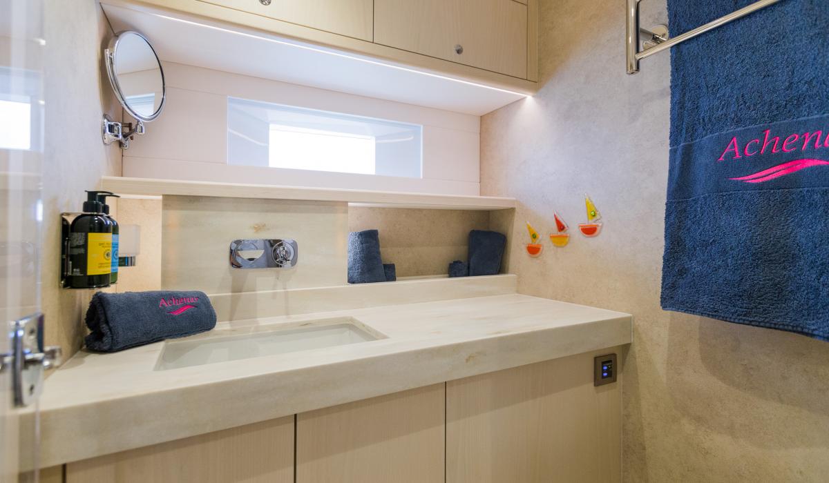 Oyster Yachts Oyster 885 Achenar Luxury Sailing Yacht Heads