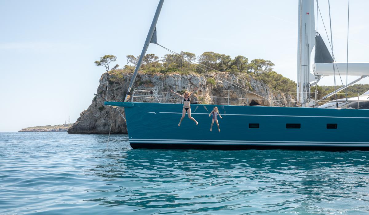 Oyster Yachts Oyster 885 Karibu Luxury Sailing Yacht 90 Foot Diving