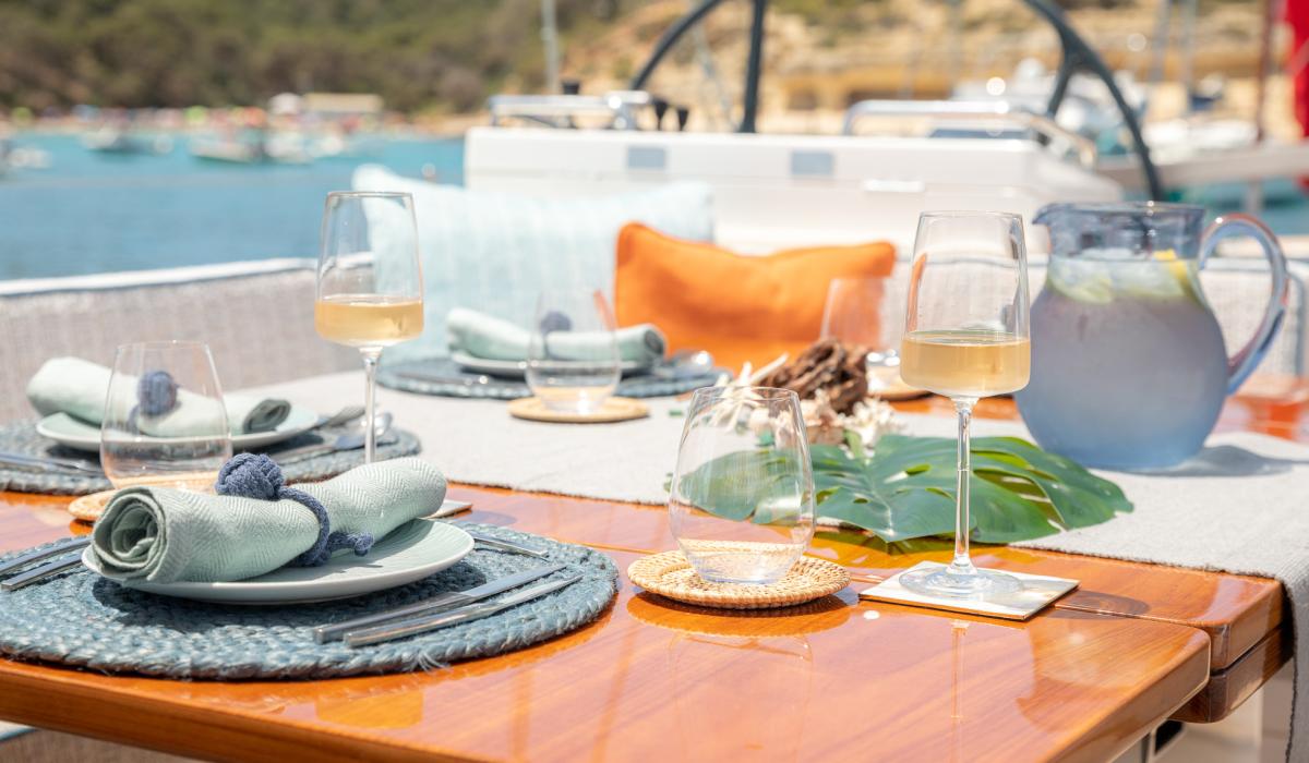 Oyster Yachts Oyster 885 Karibu Luxury Sailing Yacht Cockpit Table Set up