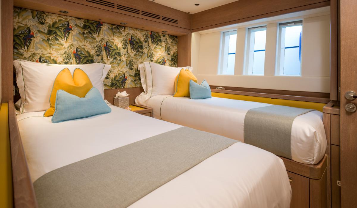 Oyster Yachts Oyster 885 Karibu Luxury Sailing Yacht Guest Accommodation Single Beds