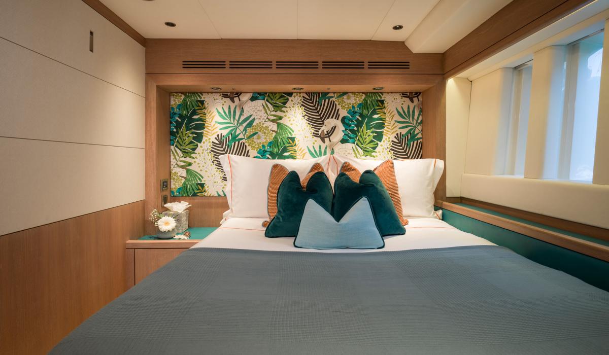 Oyster Yachts Oyster 885 Karibu Luxury Sailing Yacht Guests Cabin