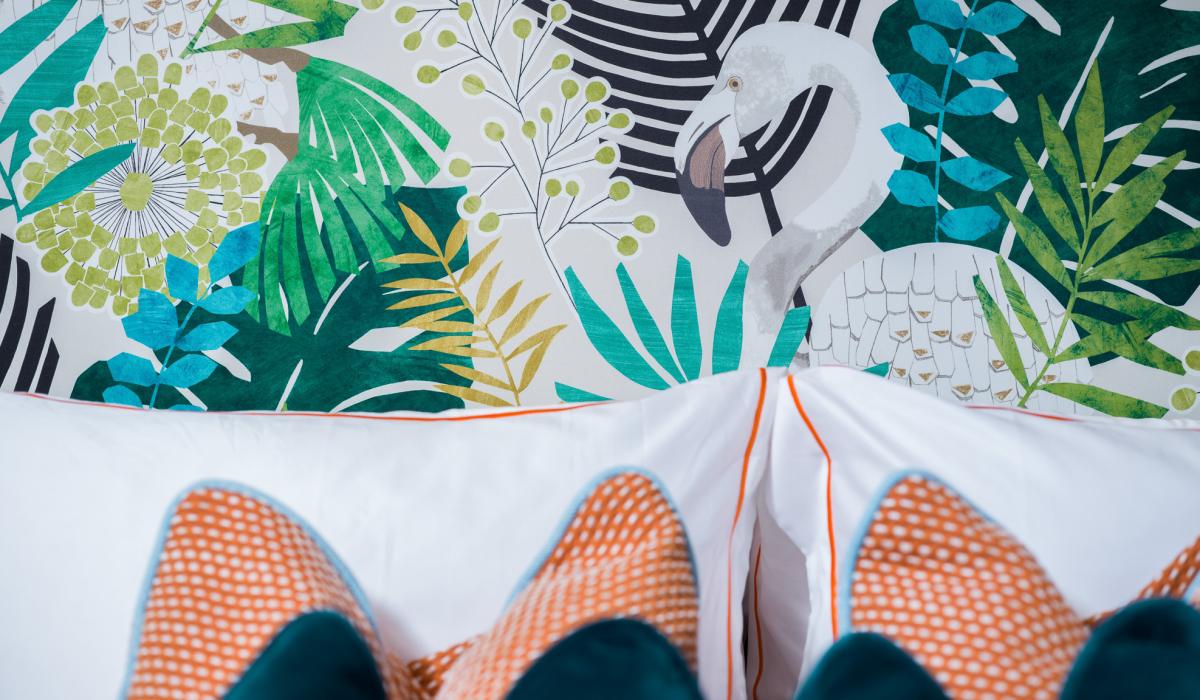 Oyster Yachts Oyster 885 Karibu Luxury Sailing Yacht Interior Wall Decor