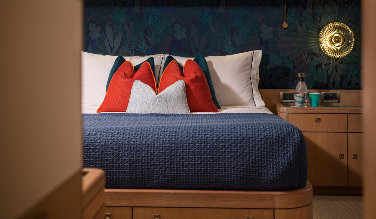 Oyster Yachts Oyster 885 Karibu Luxury Sailing Yacht Owners Bedroom