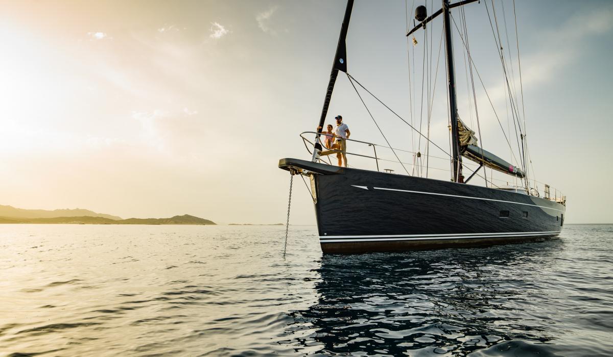 Oyster Yachts Oyster 885 Lush 90 foot bluewater cruiser for sale