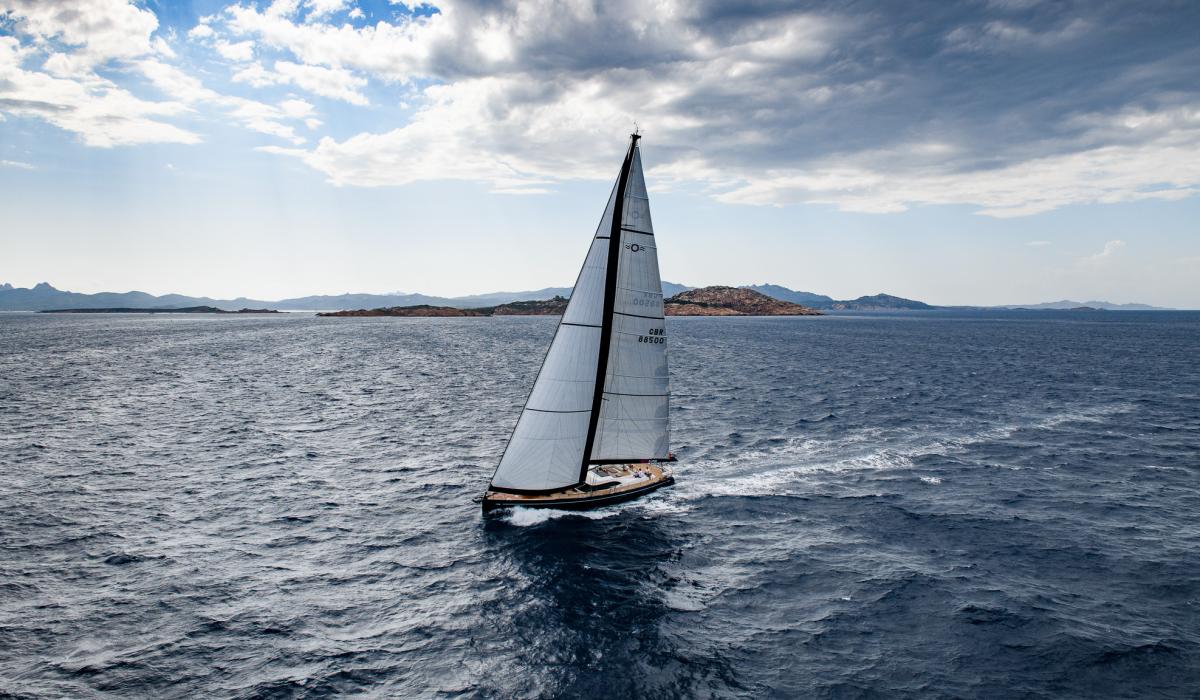 Oyster Yachts Oyster 885 Lush British Sailboat