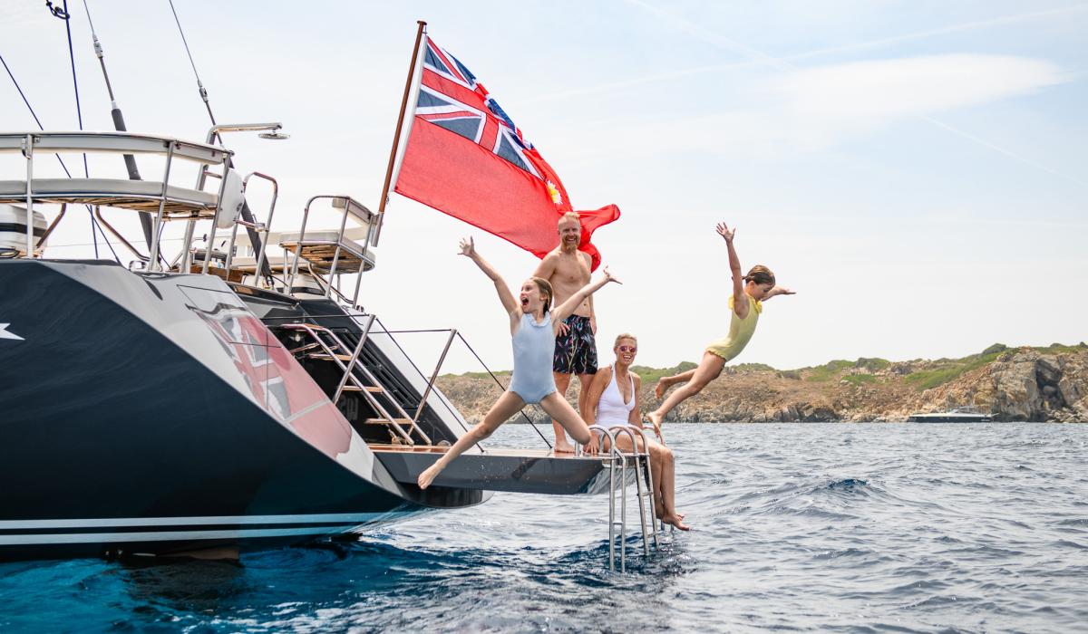 Oyster Yachts Oyster 885 Lush Diving Swimming Platform