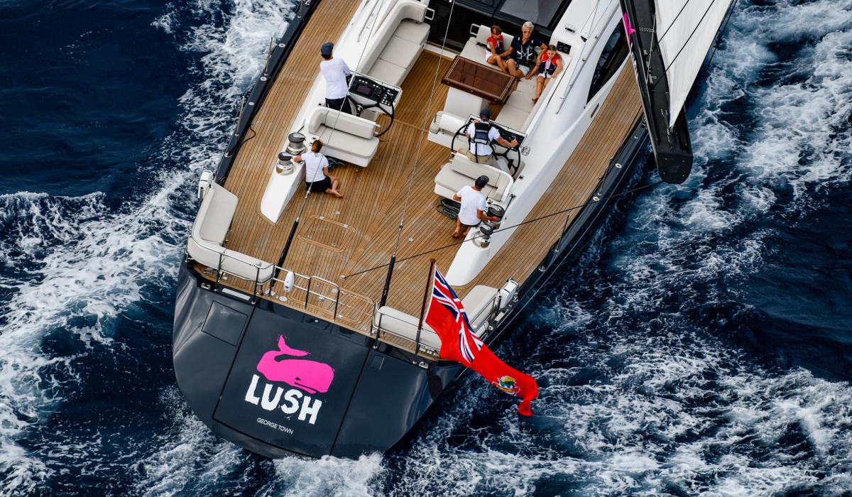 Oyster Yachts Oyster 885 Lush Sailing Transom