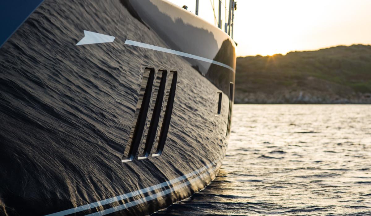 Oyster Yachts Oyster 885 Lush Seascape Windows