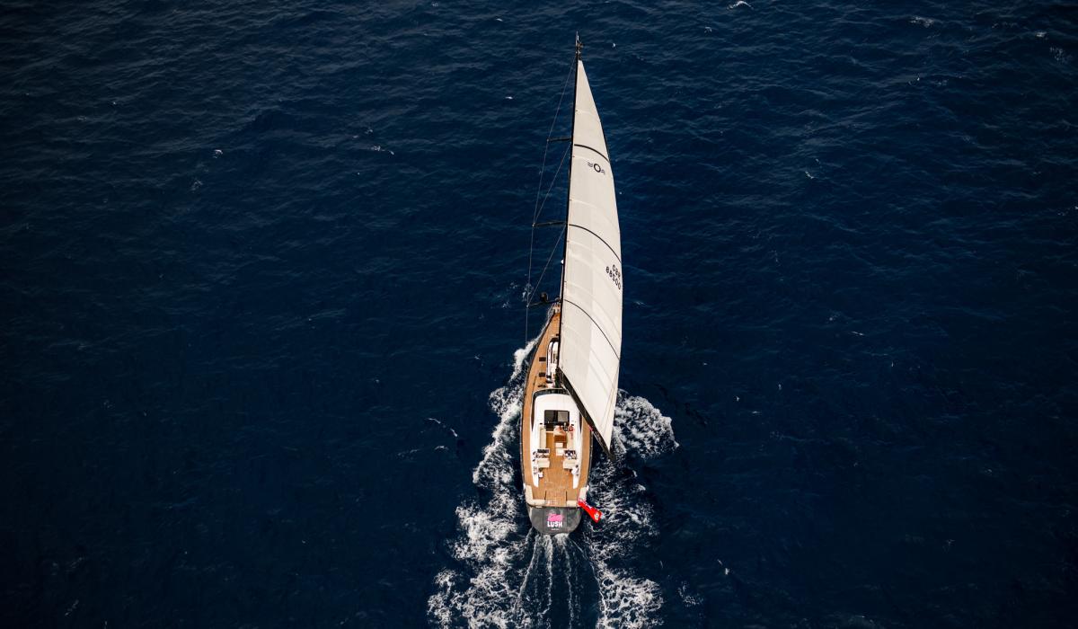 Oyster Yachts Oyster 885 Sailing Ocean