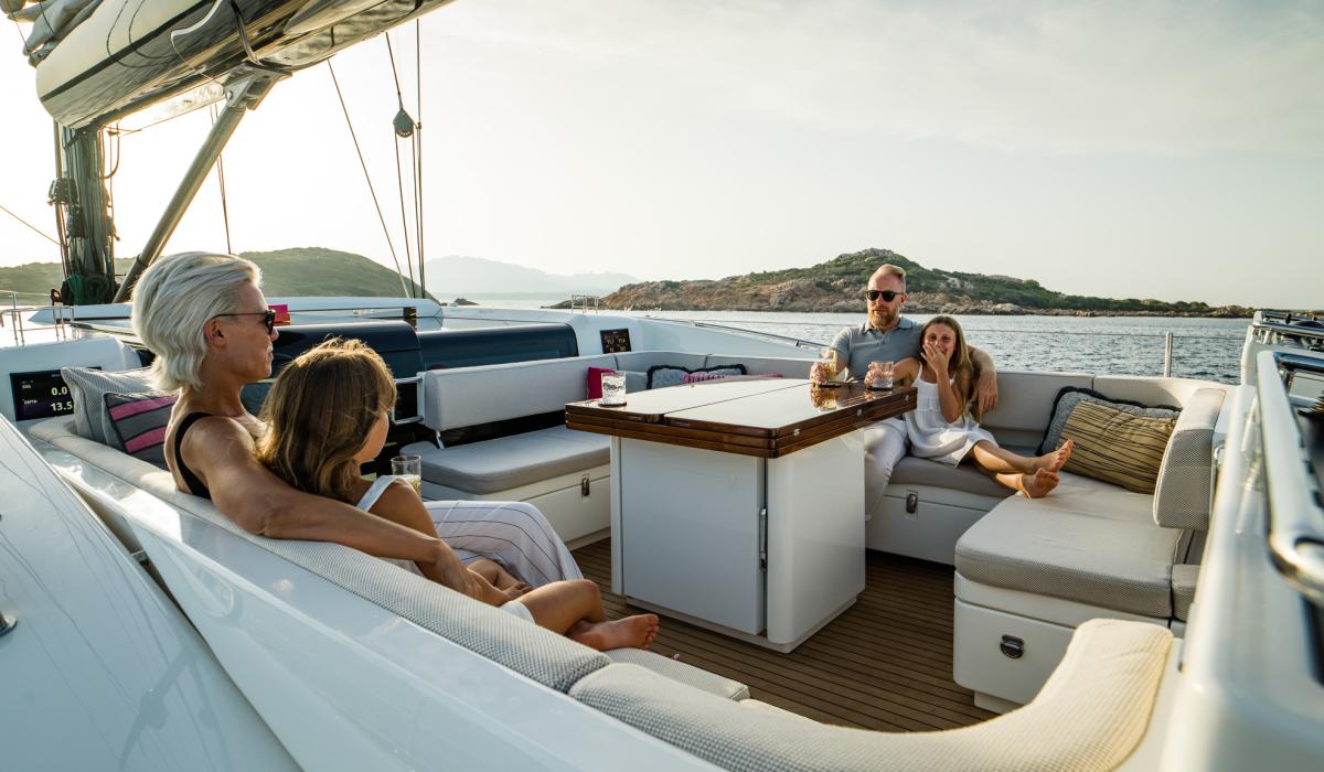 Oyster Yachts Oyster 885 Sailing Yacht Ergonomic Cockpit