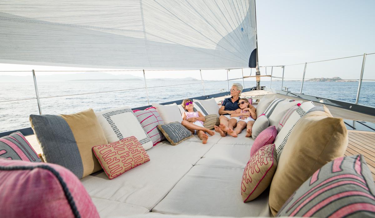 Oyster Yachts Oyster 885 Sailing Yacht Luxury Entertaining On Deck Spaces