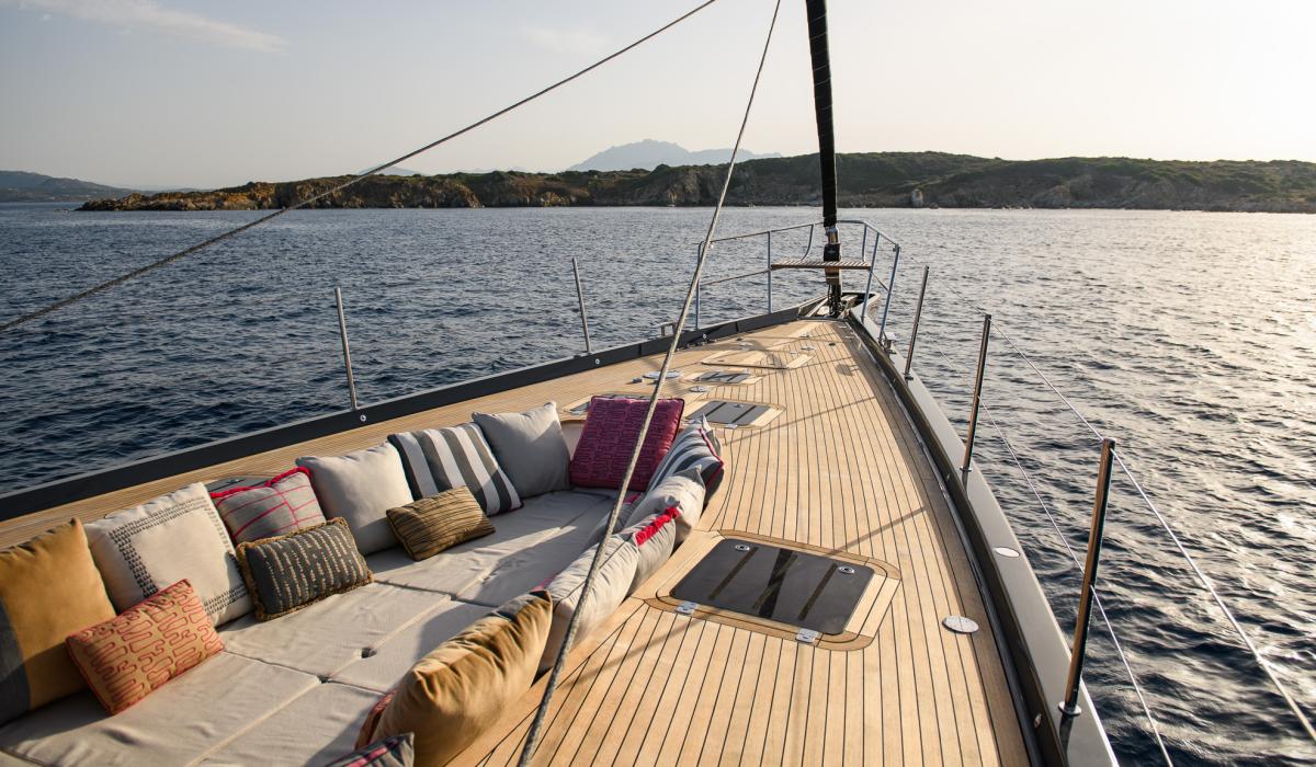 Oyster Yachts Oyster 885 Sailing Yacht foredeck tenderwell cushions