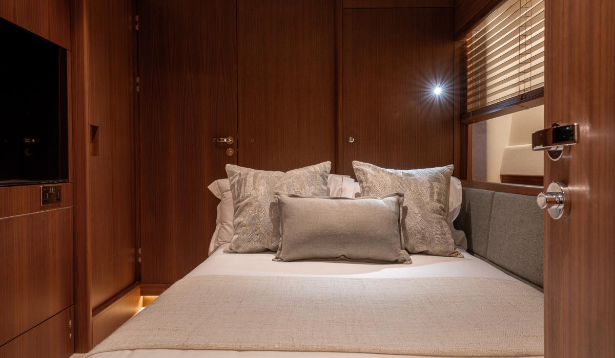 Oyster Yachts Oyster 885 Satori II Sailing Yacht Guest Accommodation