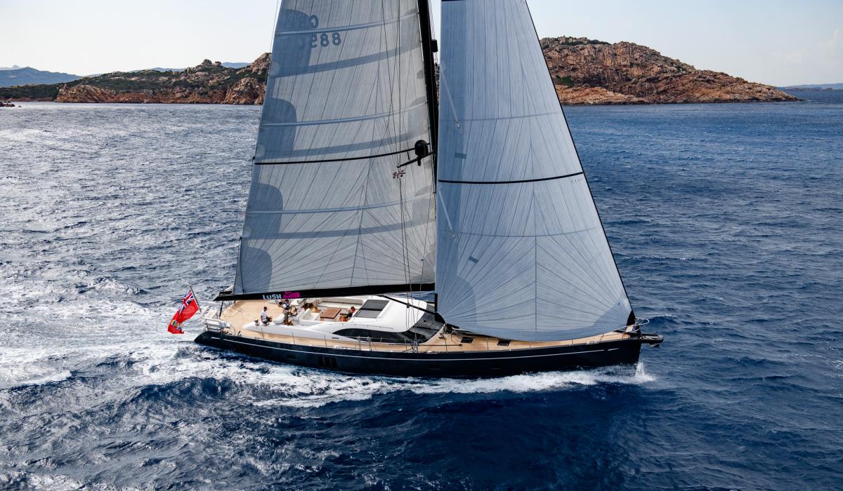 Oyster Yachts Oyster 885 luxury sailboat